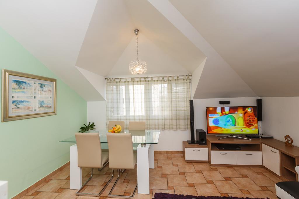 Apartments Ruzic スプリト 部屋 写真