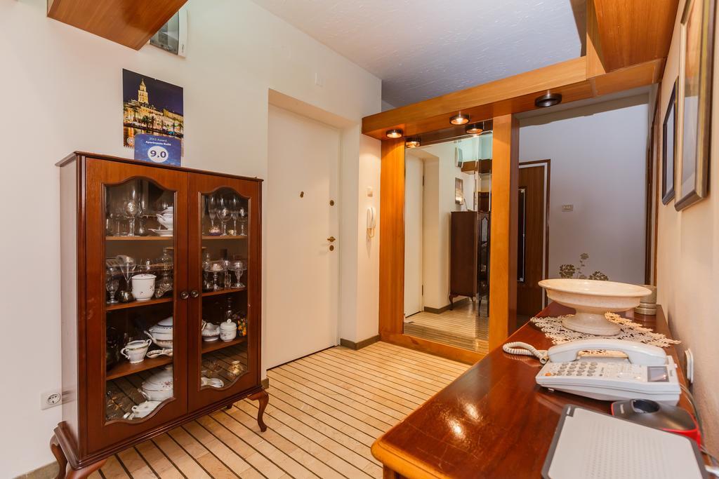 Apartments Ruzic スプリト エクステリア 写真
