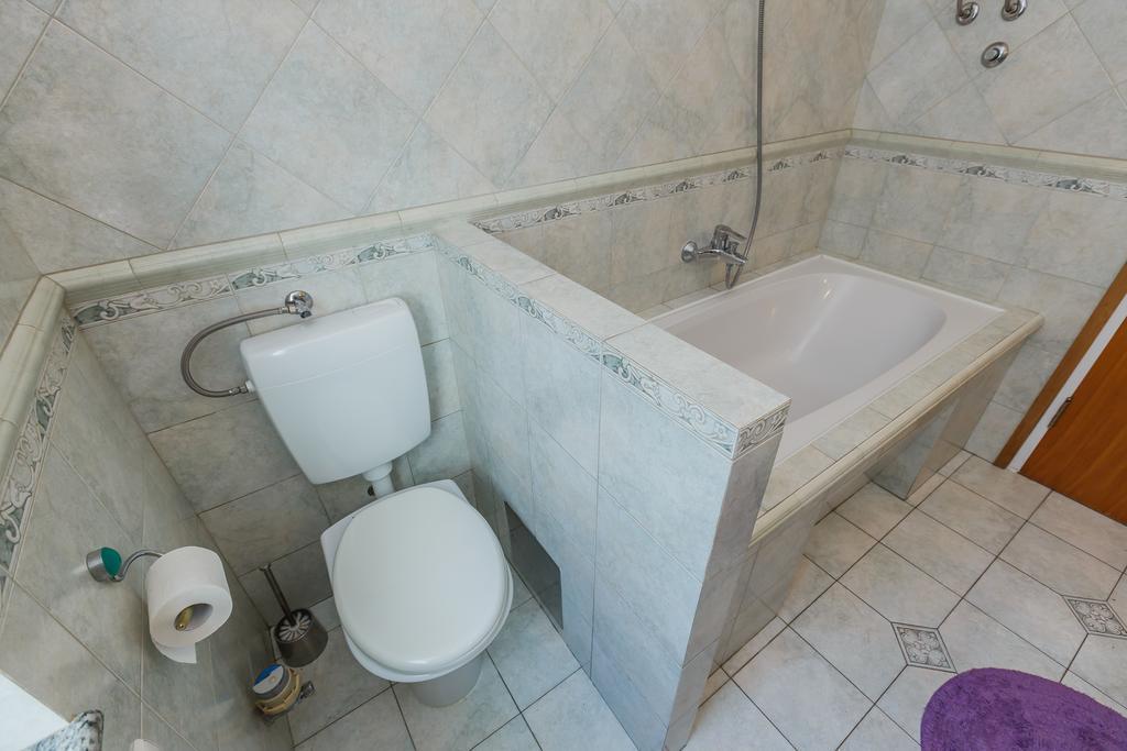 Apartments Ruzic スプリト エクステリア 写真